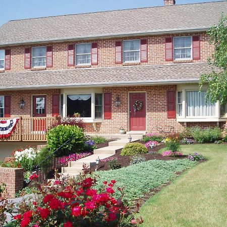 Homestead Lodging Smoketown  外观 照片